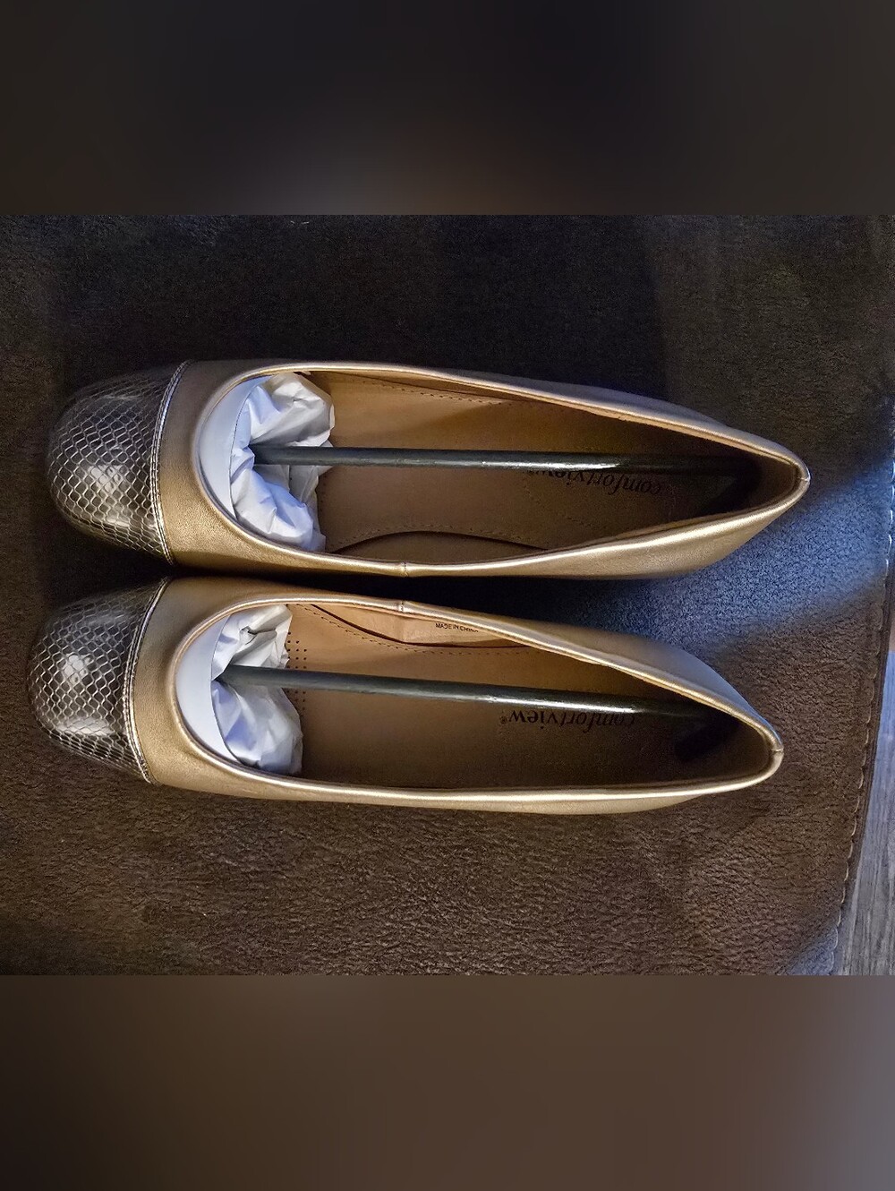 Comfortview Metallic Gold Women's Slip-On Flats with Textured Toe